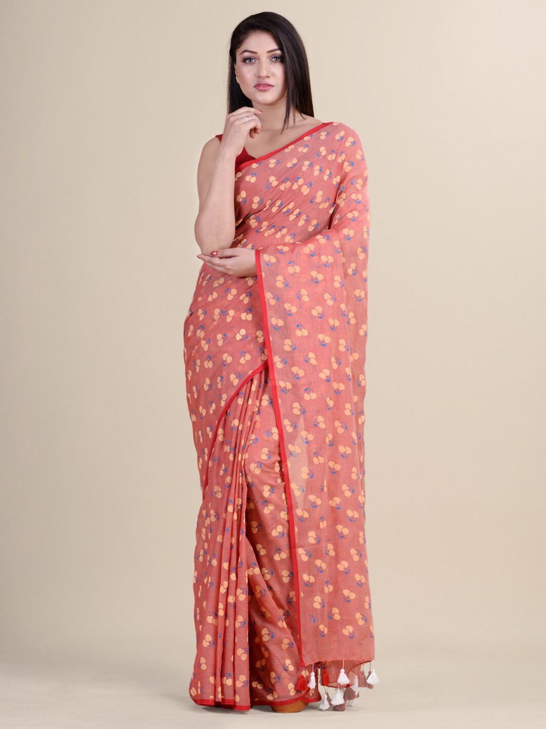 

Laa Calcutta Peach-Coloured Floral Silk Cotton Jamdani Saree