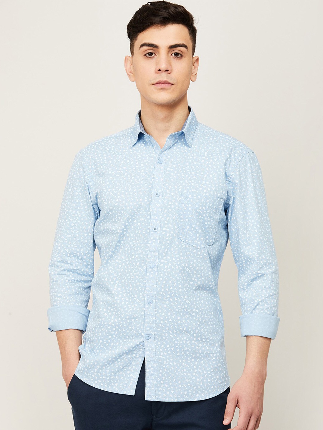 

CODE by Lifestyle Men Blue Slim Fit Floral Printed Casual Shirt
