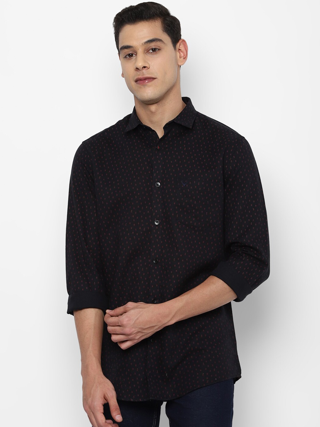 

Allen Solly Men Black Slim Fit Printed Casual Cotton Shirt