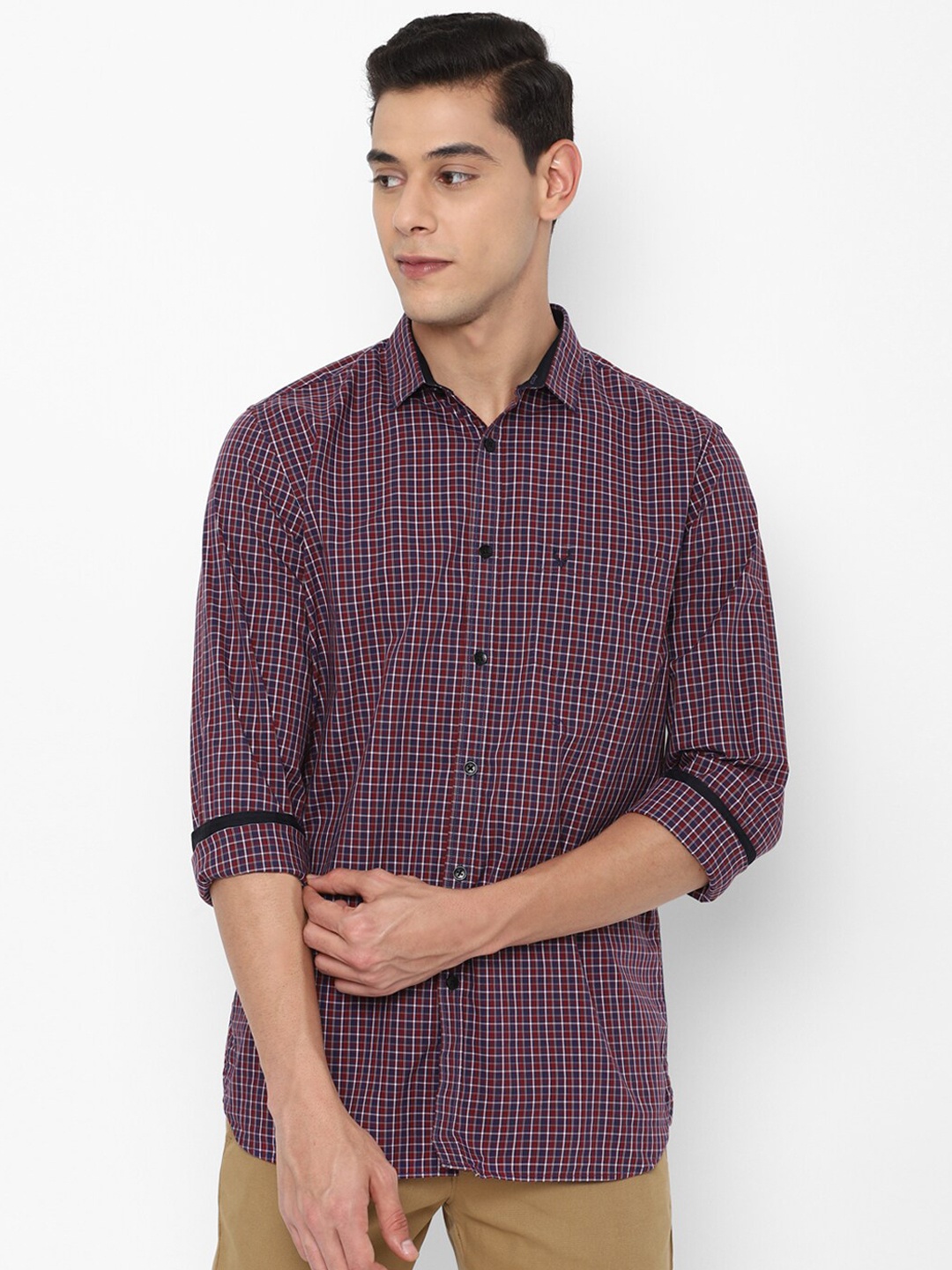 

Allen Solly Men Purple & White Slim Fit Checked Cotton Casual Shirt
