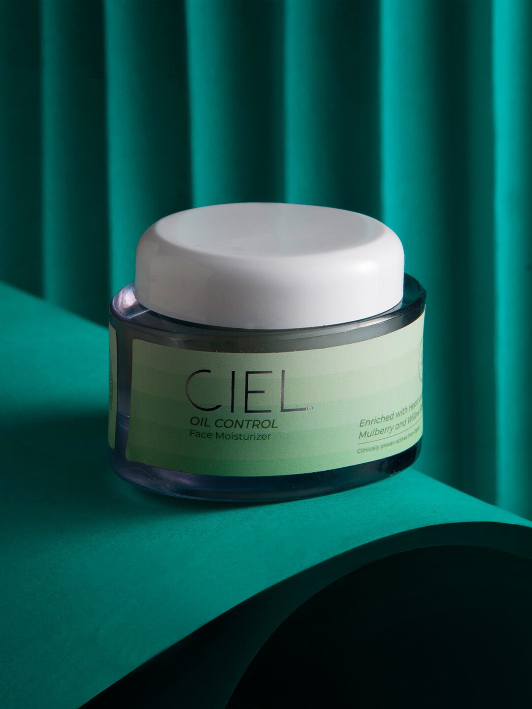 

CIEL Oil Control Face Moisturizer - 50g, Green