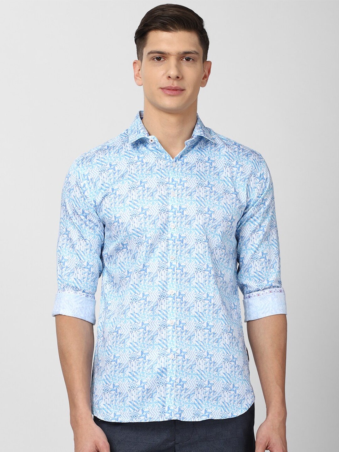 

V Dot Men Blue Slim Fit Floral Printed Pure Cotton Casual Shirt