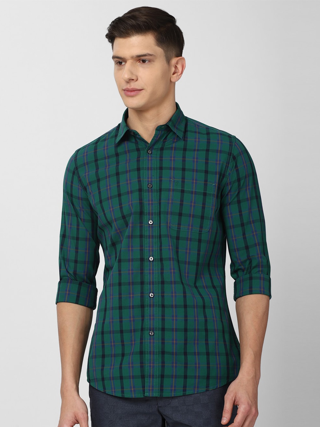 

Van Heusen Sport Men Green Slim Fit Tartan Checks Cotton Casual Shirt