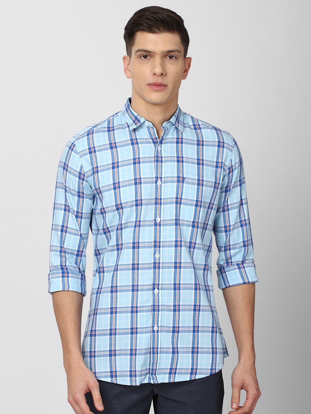 

Van Heusen Sport Men Blue & Red Slim Fit Checked Pure Cotton Casual Shirt