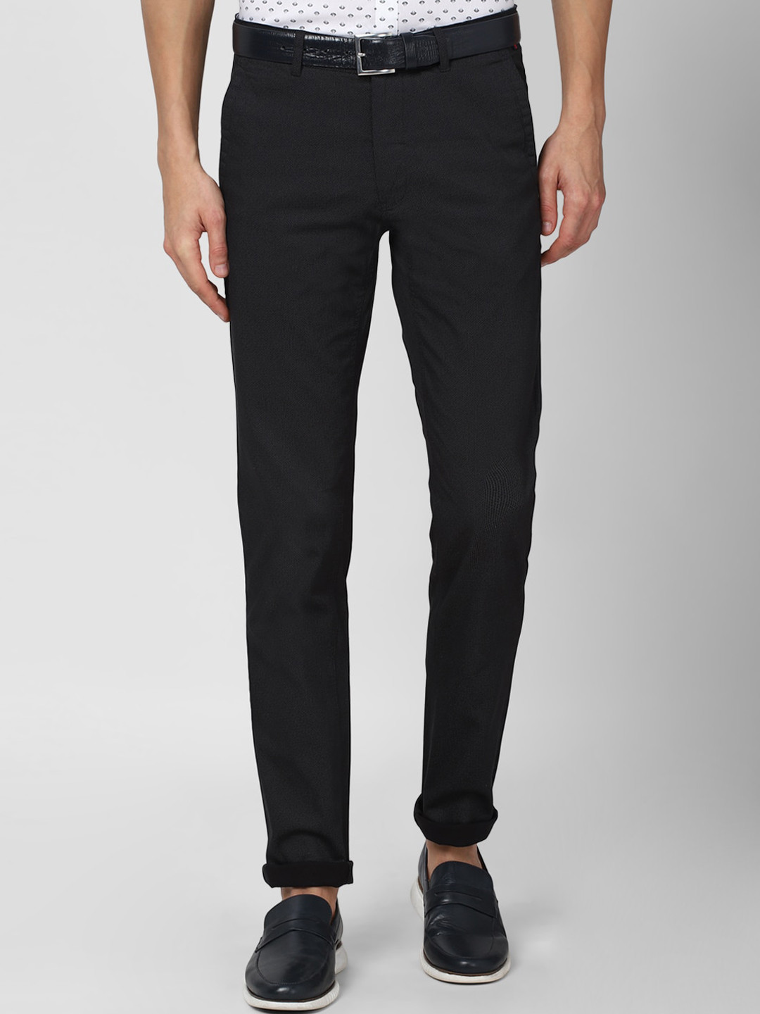 

Van Heusen Sport Men Black Slim Fit Formal Trousers