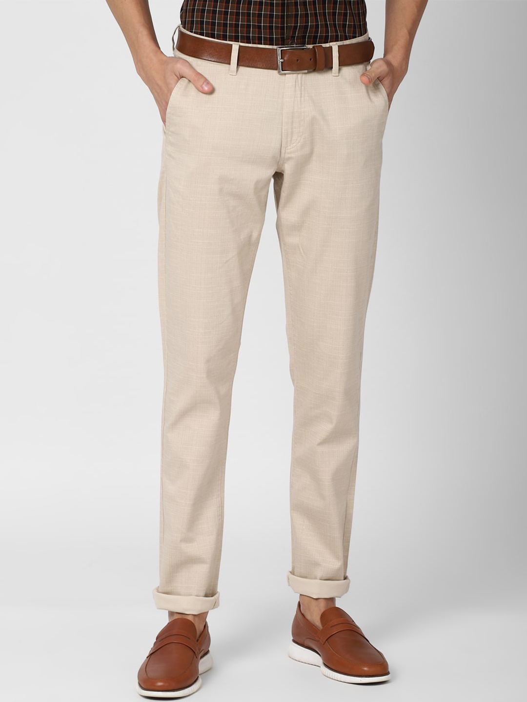 

Van Heusen Sport Men Khaki Chinos Trousers