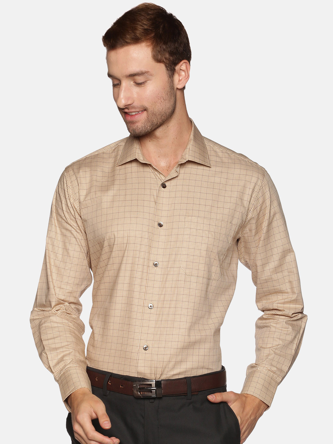 

DON VINO Men Beige Relaxed Checked Casual Shirt