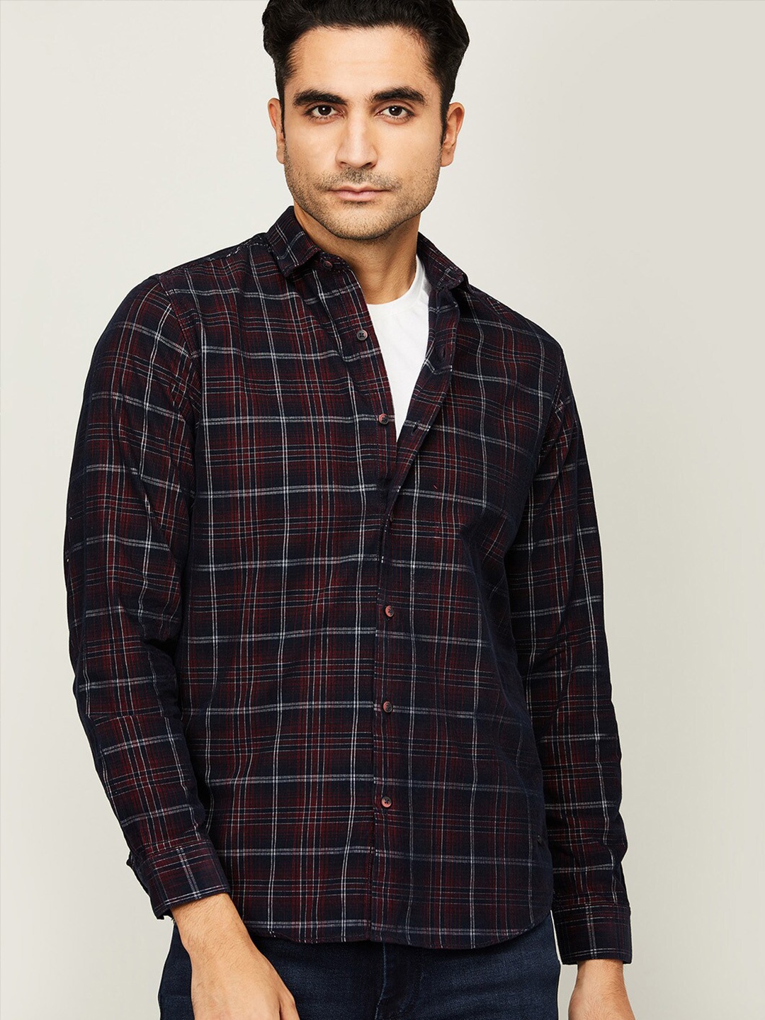 

Bossini Men Red Tartan Checked Regular-Fit Casual Shirt