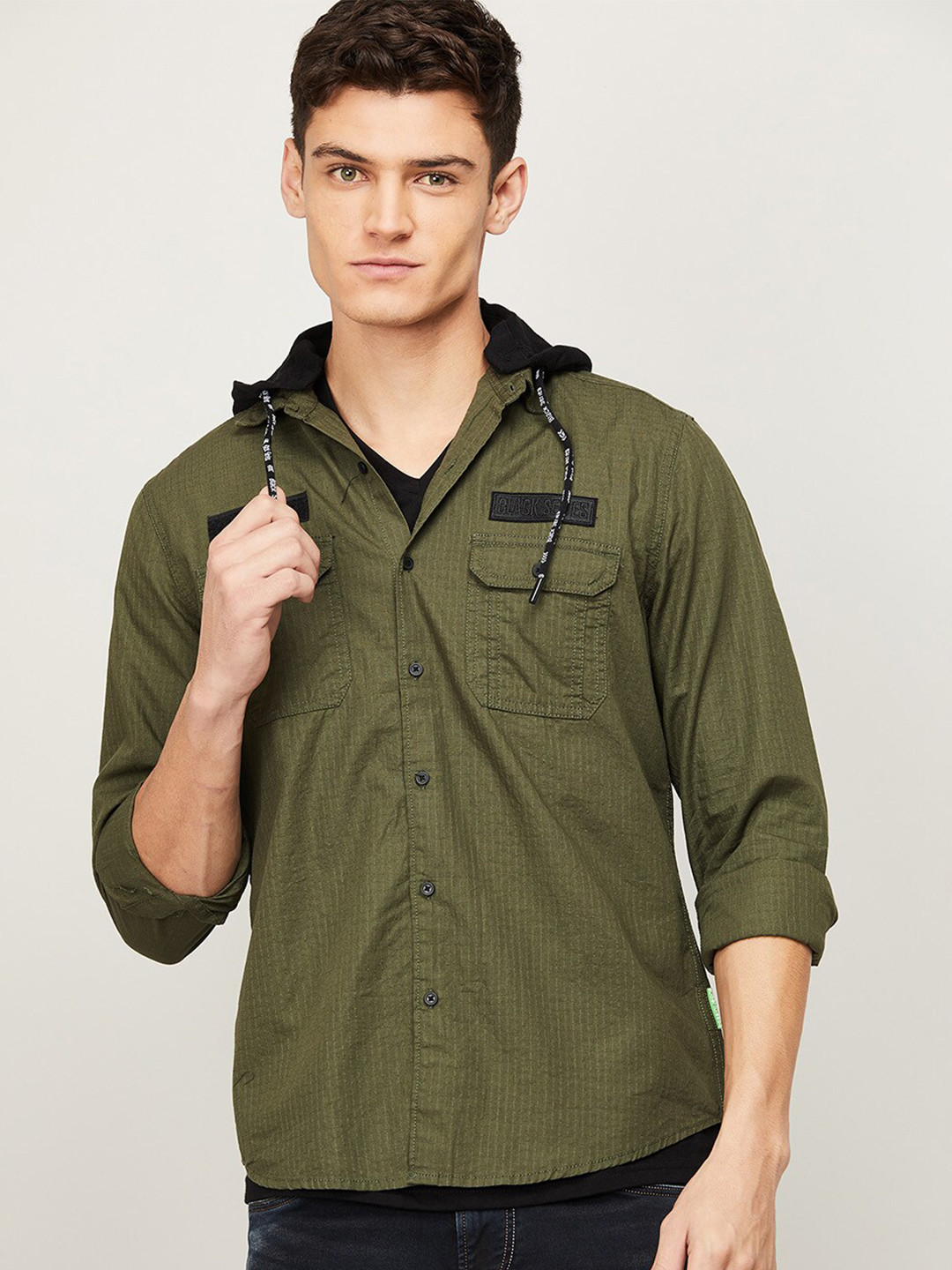 

Bossini Men Olive Green Casual Shirt
