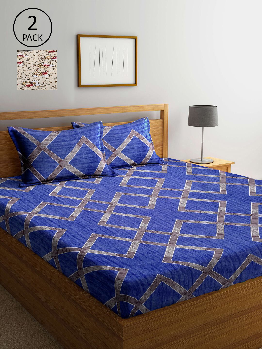 

KLOTTHE Blue & Grey Geometric 210 TC 2 King Bedsheet with 4 Pillow Covers