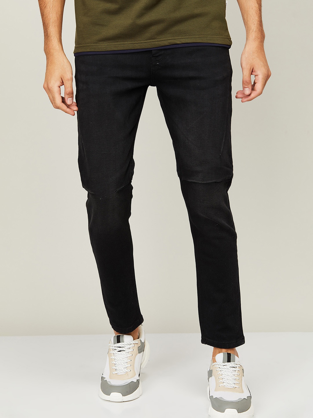 

Bossini Men Black Skinny Fit Cropped Jeans