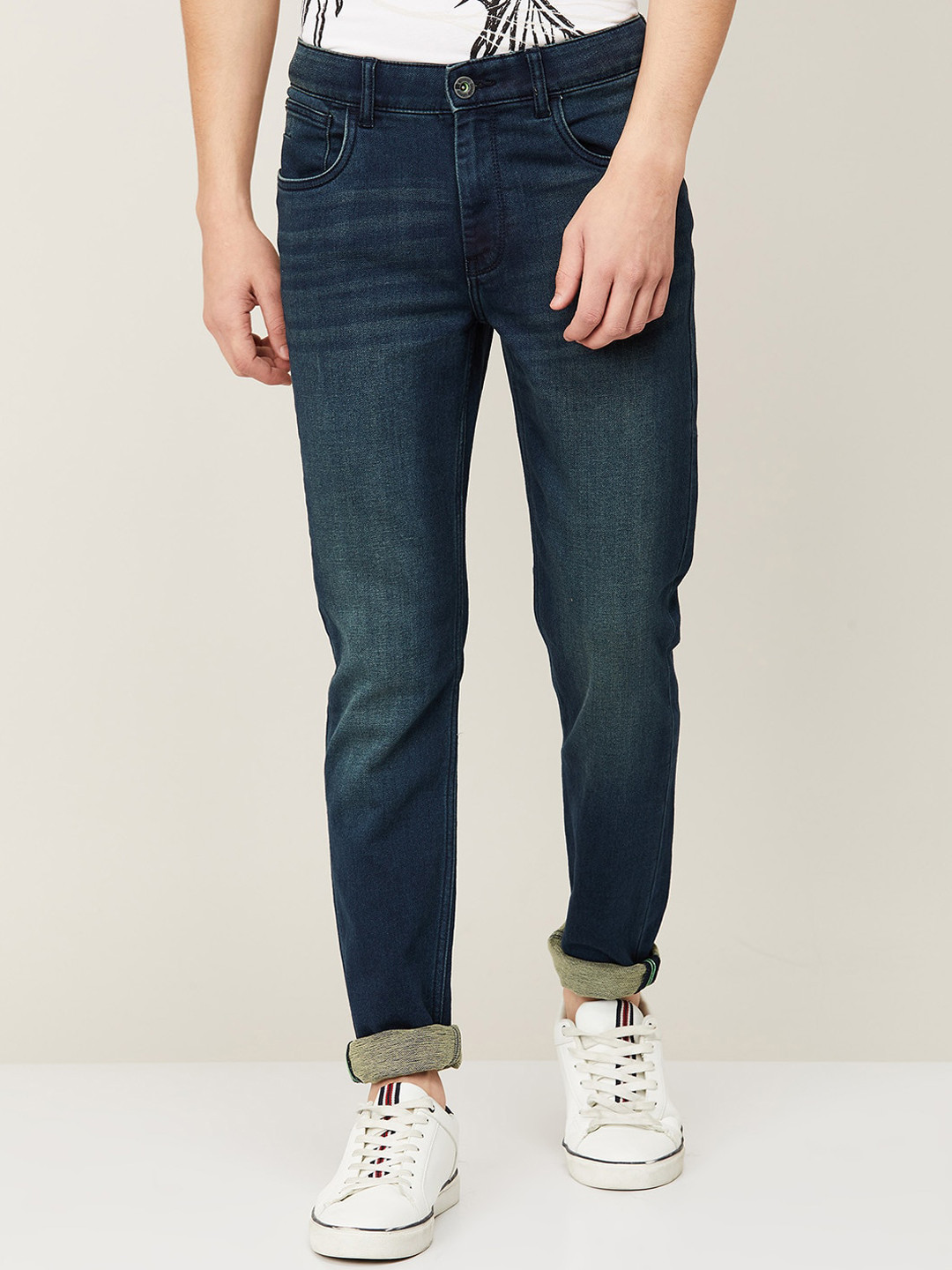 

Bossini Men Blue Skinny Fit Light Fade Jeans