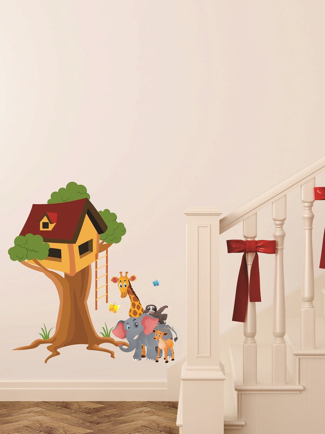 

WALLSTICK Brown & Green House On The Tree Wall Sticker
