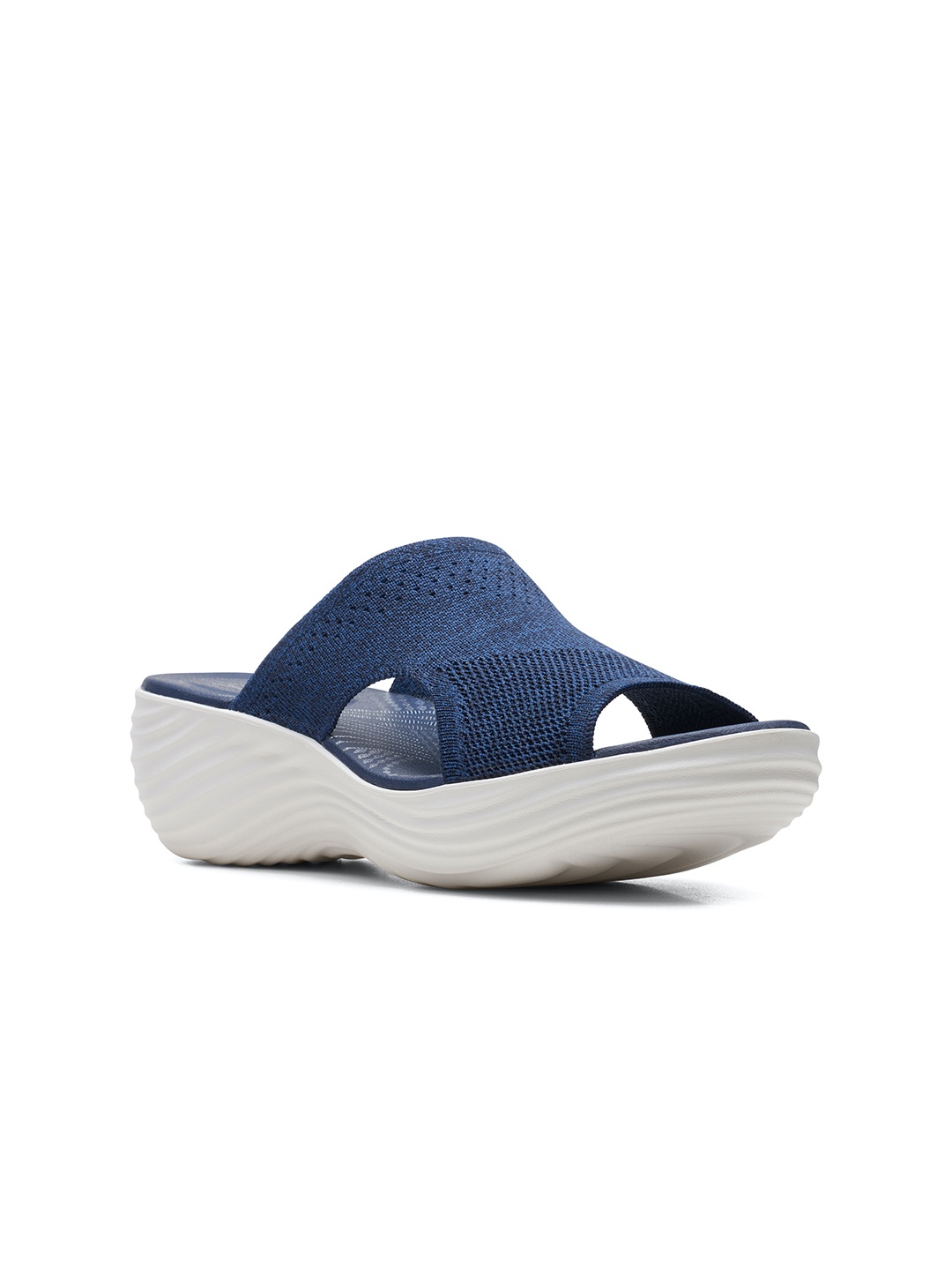 

Clarks Women Blue Open Toe Flats
