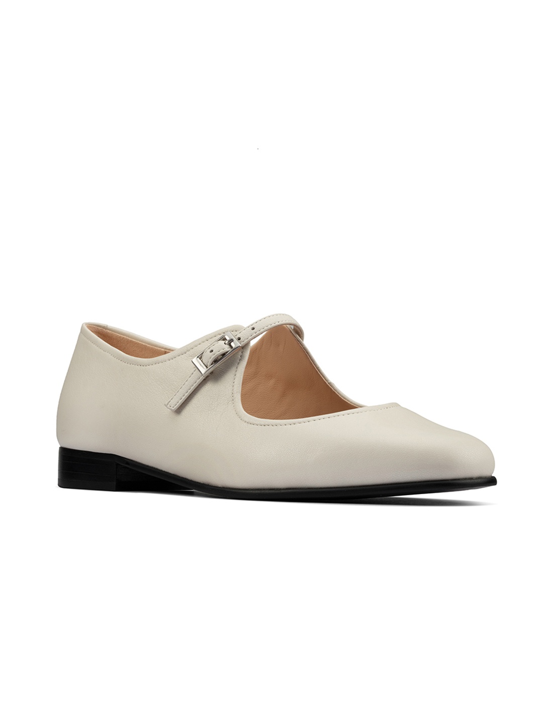 

Clarks Women White Ballerinas with Buckles