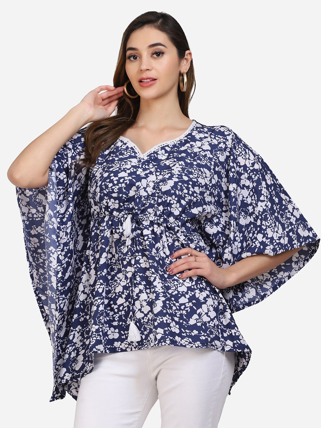 

Selvia Blue & White Floral Print Crepe Kaftan Top