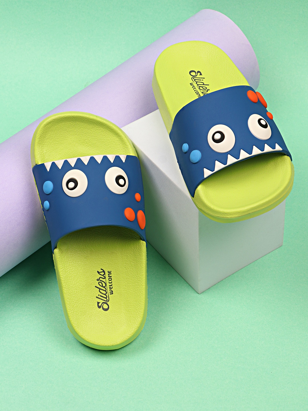 

WELCOME Boys Green & Blue Printed Sliders