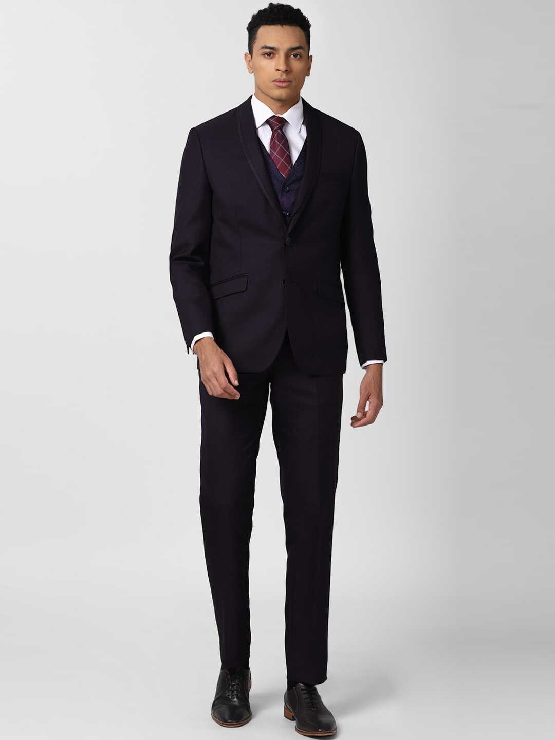

Van Heusen Men Black & Blue Solid Single-Breasted 3-Piece Slim-Fit Formal Suits