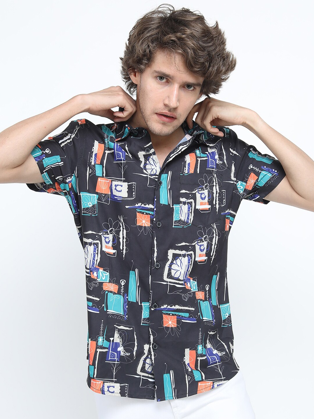 

LOCOMOTIVE Men Black & Orange Printed Slim Fit Casual Shirt