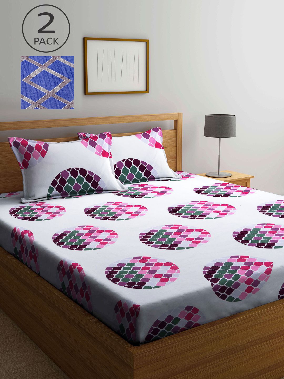 

KLOTTHE Blue & White Geometric 210 TC 2 King Bedsheet with 4 Pillow Covers
