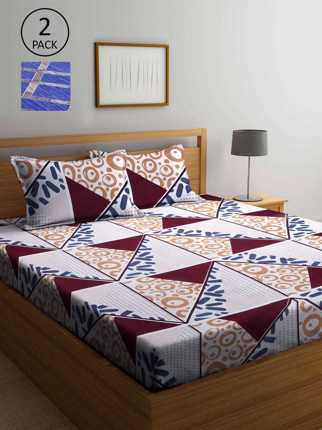 

KLOTTHE White & Blue Geometric 210 TC 2 King Bedsheets with 4 Pillow Covers