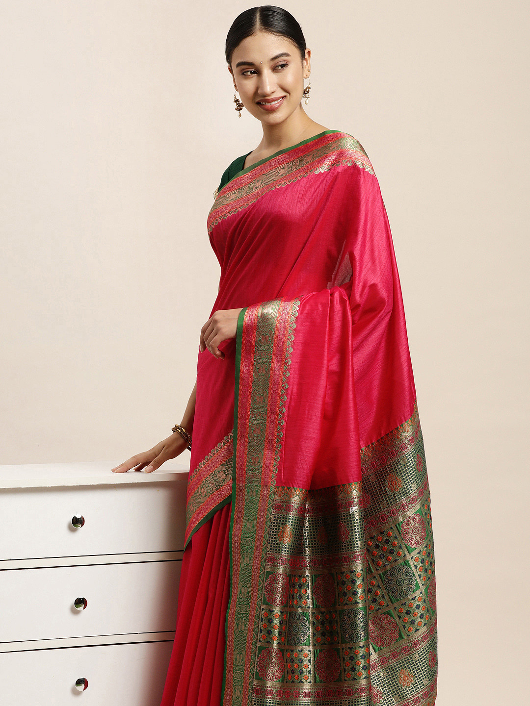 

Saree Swarg Pink Silk Blend Banarasi Sarees