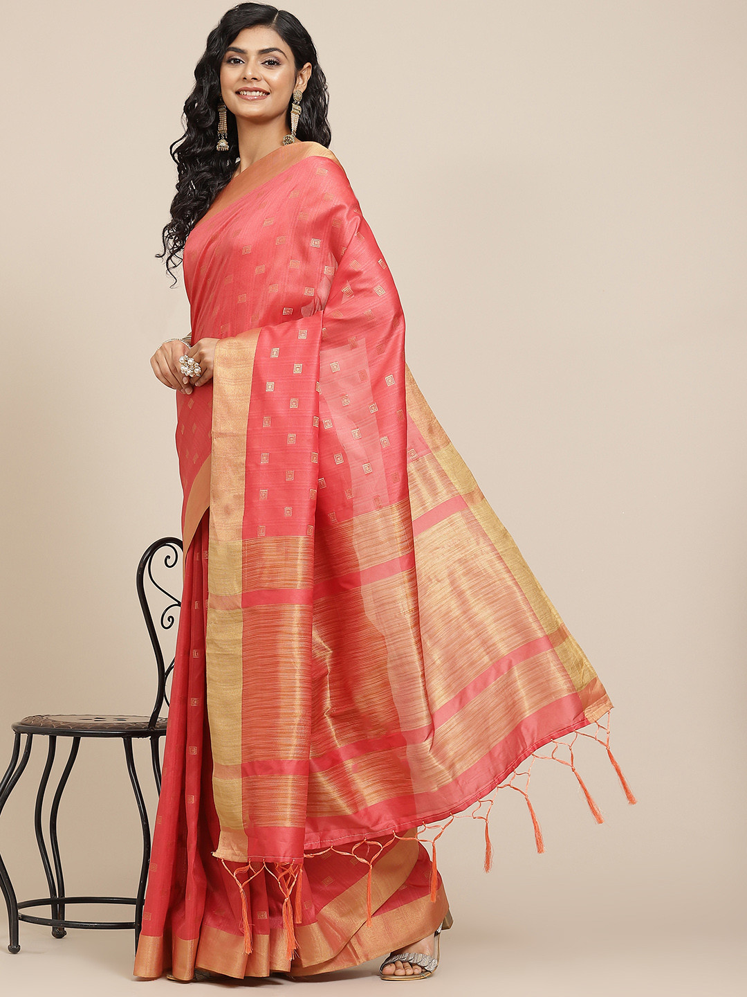 

Havida Sarees Pink & Golden Ethnic Motifs Silk Cotton Saree