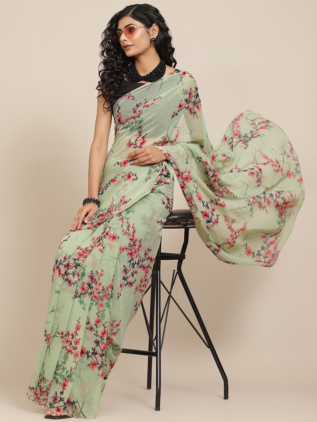 

Havida Sarees Green Floral Print Saree