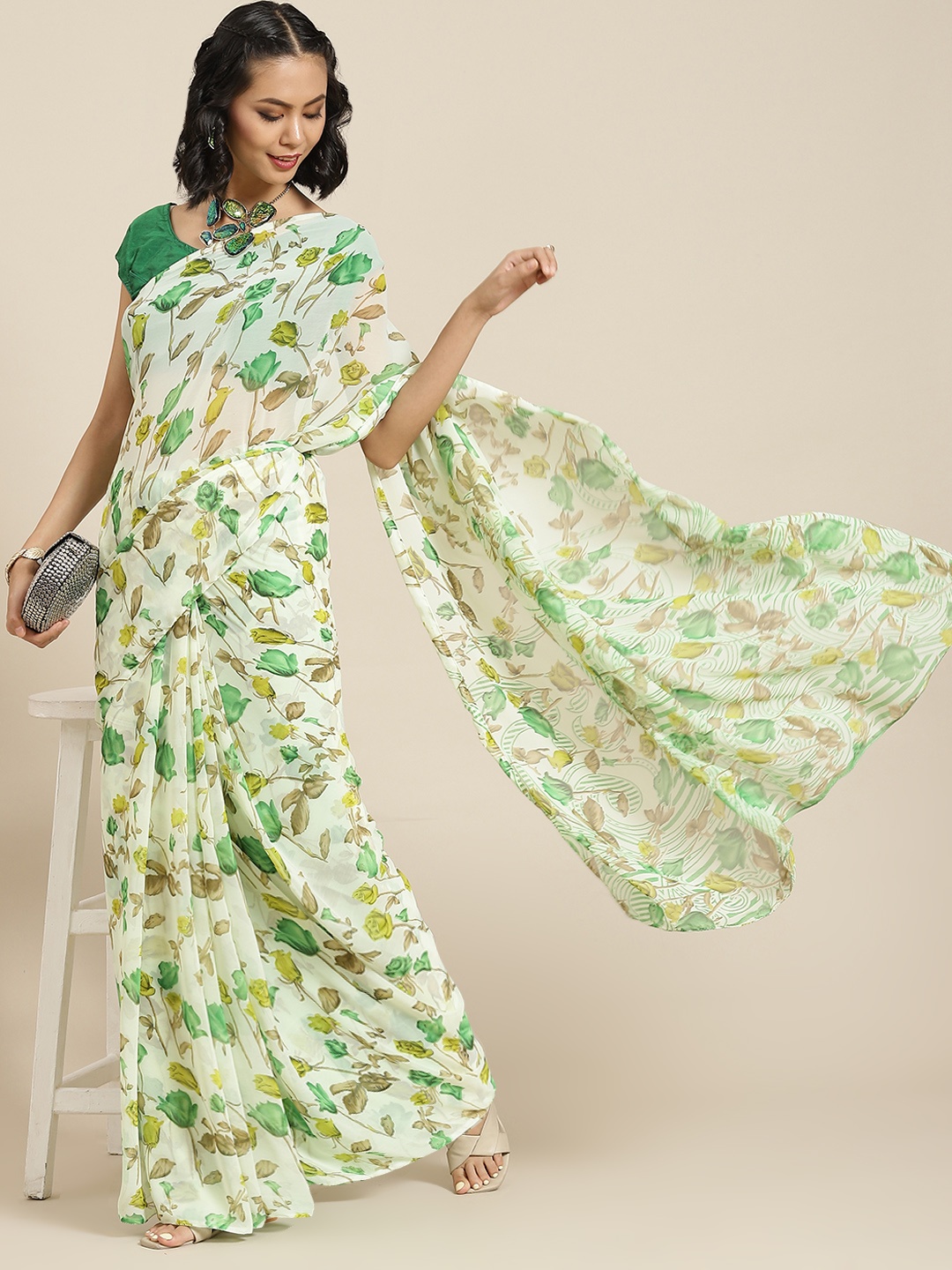 

Havida Sarees Green & White Printed Saree