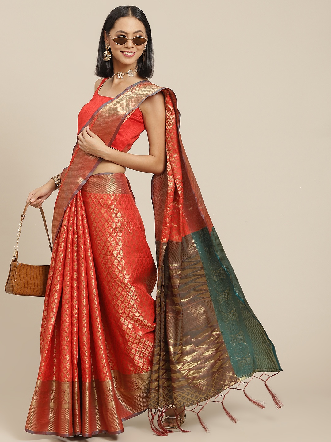 

Havida Sarees Red & Golden Ethnic Motifs Zari Silk Blend Banarasi Saree