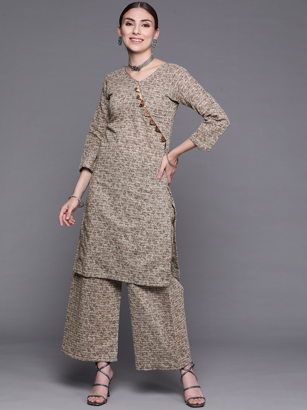 

Chhabra 555 Women Grey & Olive Brown Floral Printed Made to Measure Kurta with Palazzos