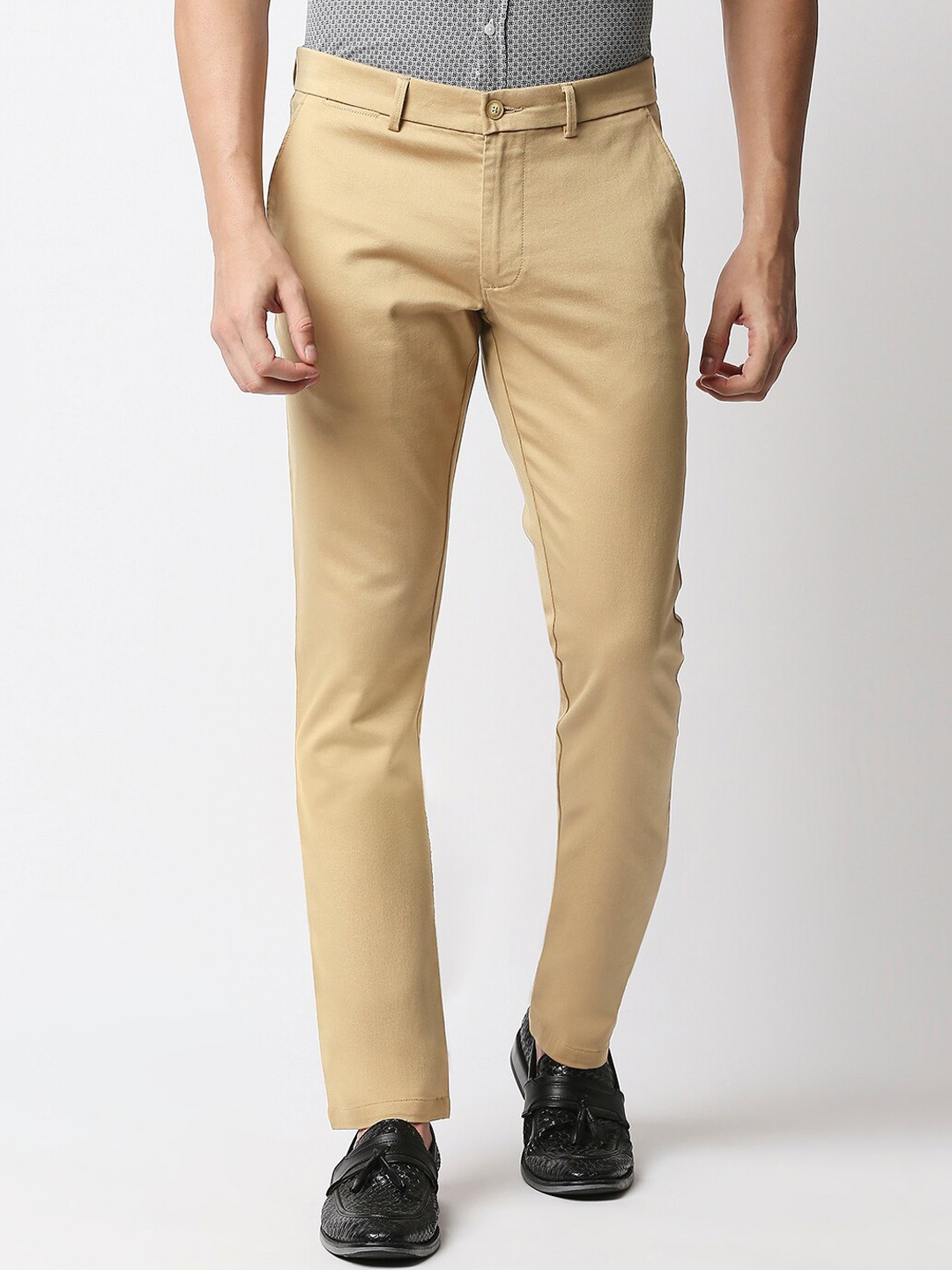 

Basics Men Khaki Tapered Fit Trousers