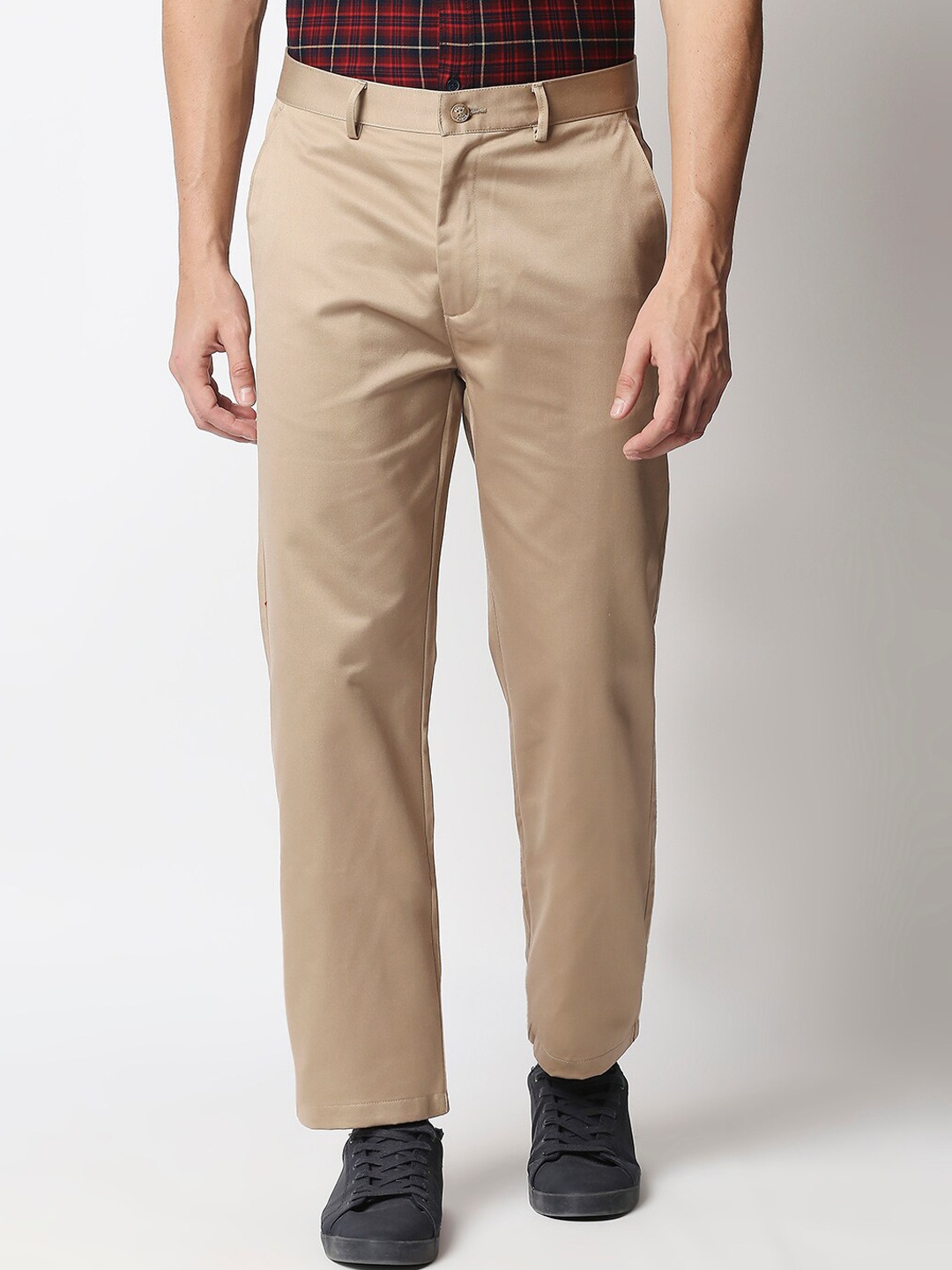

Basics Men Khaki Regular Fit Trousers
