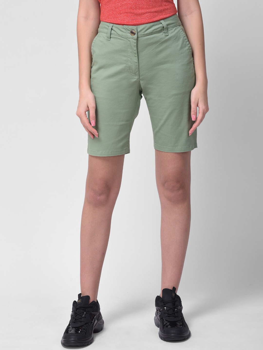 

Woodland Women Green Regular Fit Cotton Shorts