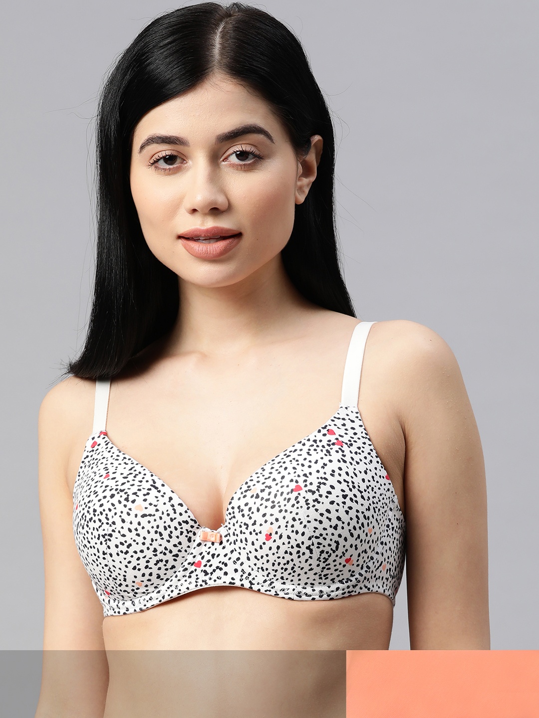 

Marks & Spencer Pack of 2 Wirefree Lightly Padded Full Coverage Bra T333002XLIGHT, White
