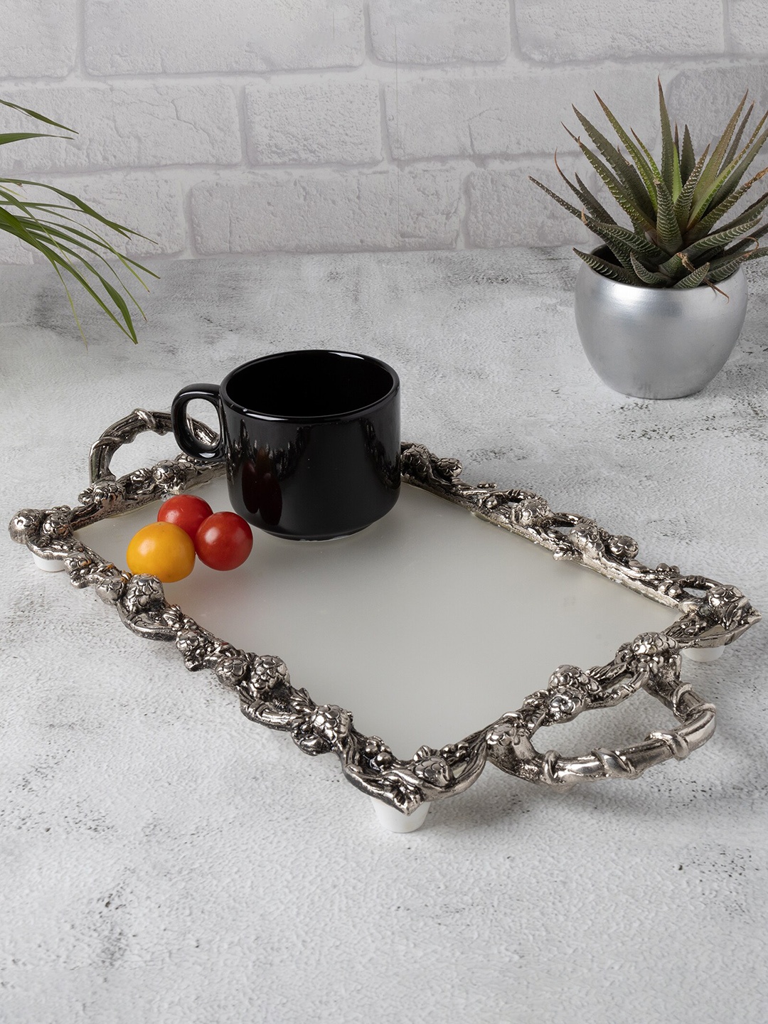 

Homesake Silver-Toned & White Solid Serving Platter
