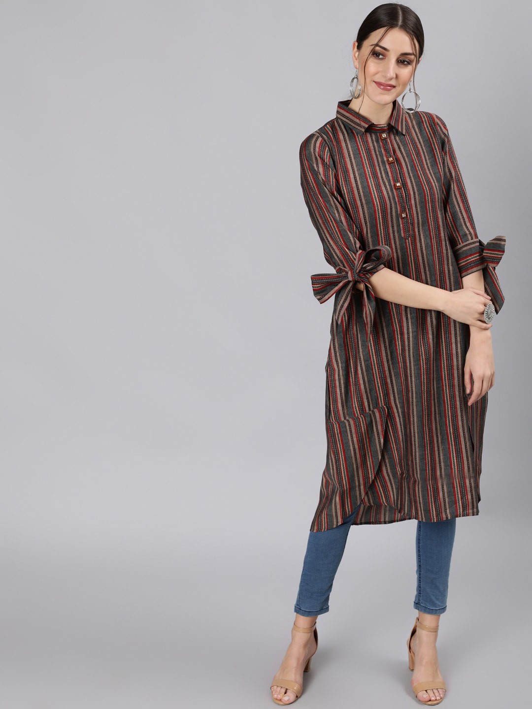 

Jaipur Kurti Women Grey Striped Thread Work Kurta