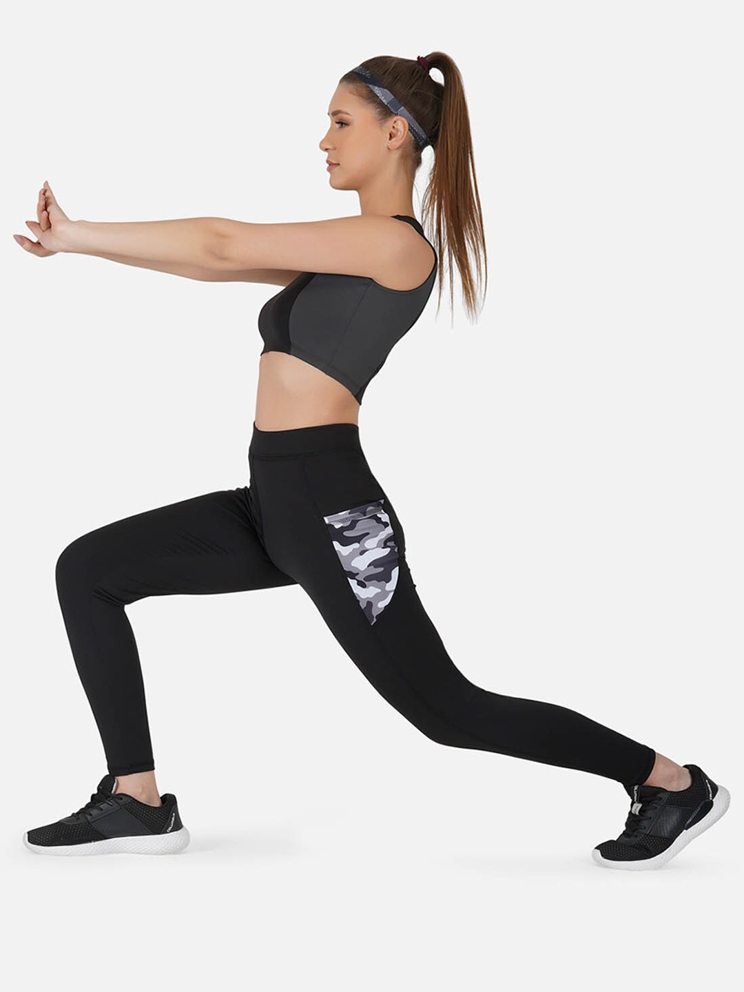 

IMPERATIVE Women Black Dry-Fit Slim-Fit Ankle-Length Tights