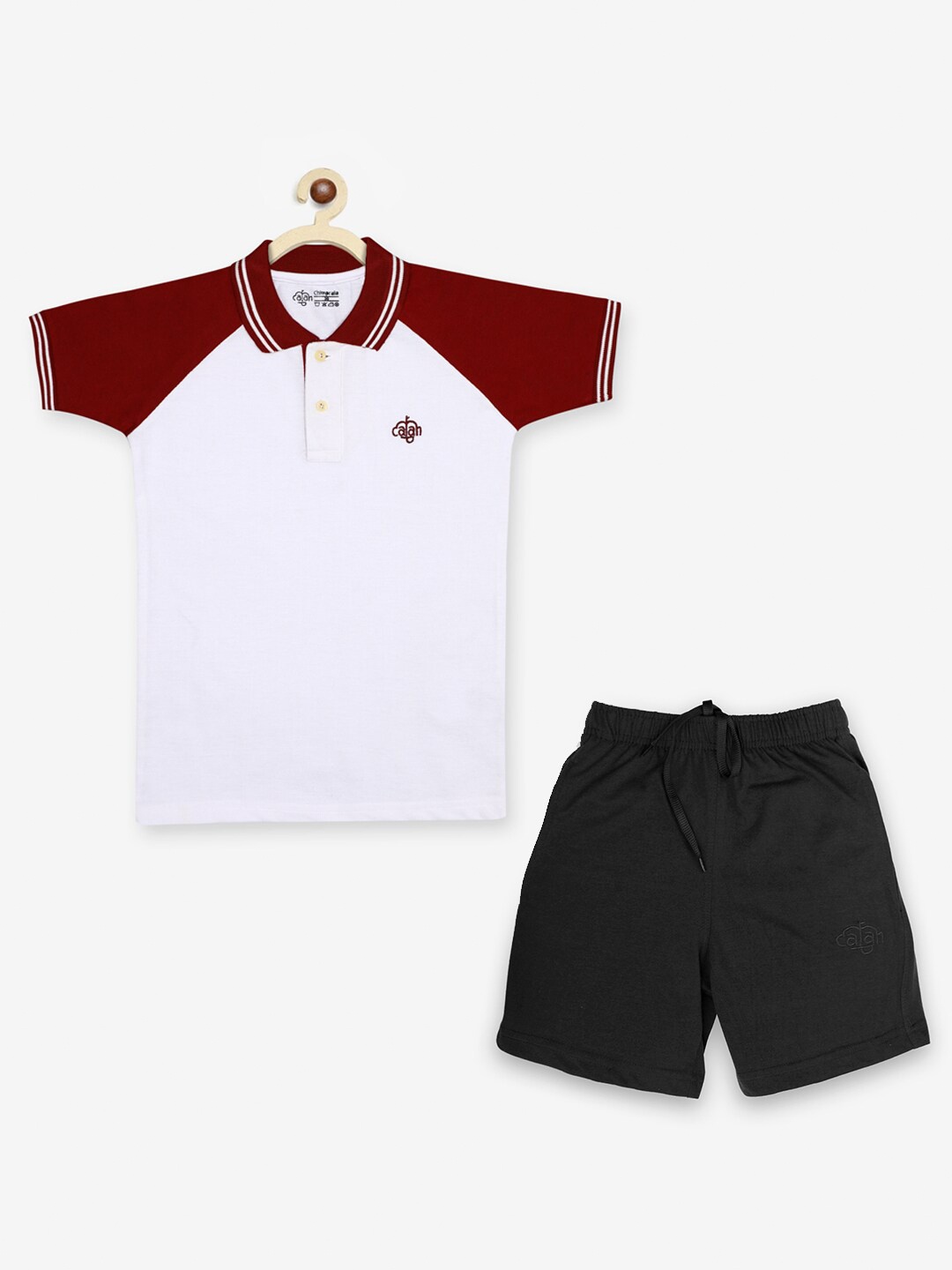 

CHIMPRALA Boys White & Red T-shirt with Shorts