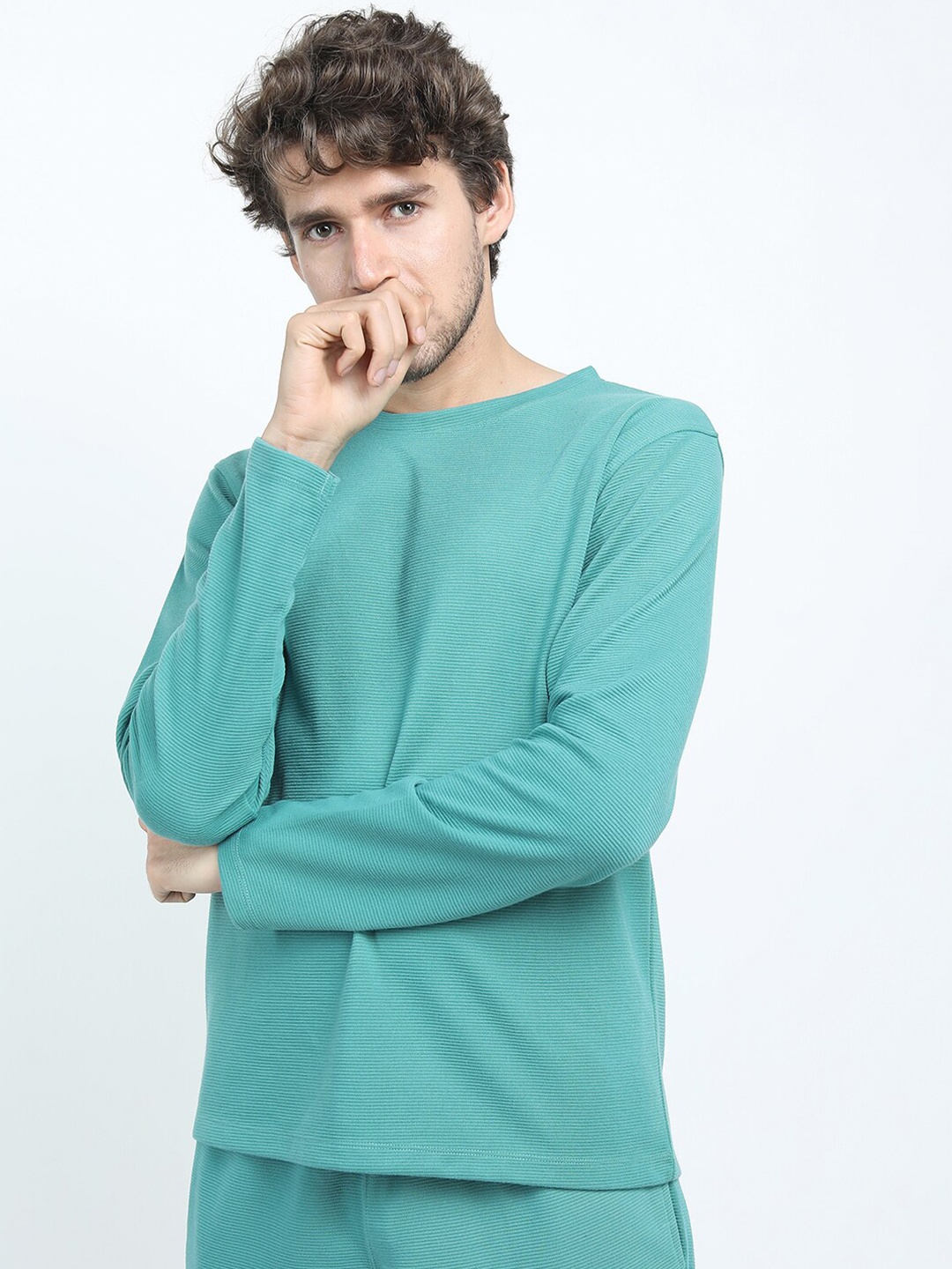 

HIGHLANDER Men Teal Green Solid Regular Fit T-shirt