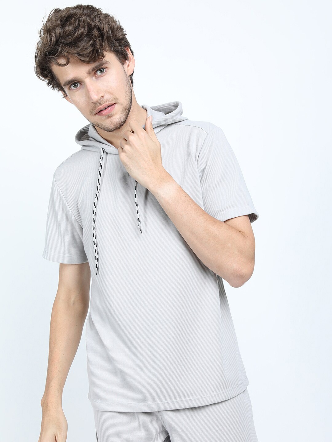 

HIGHLANDER Men Hooded Regular Fit T-shirt, Grey