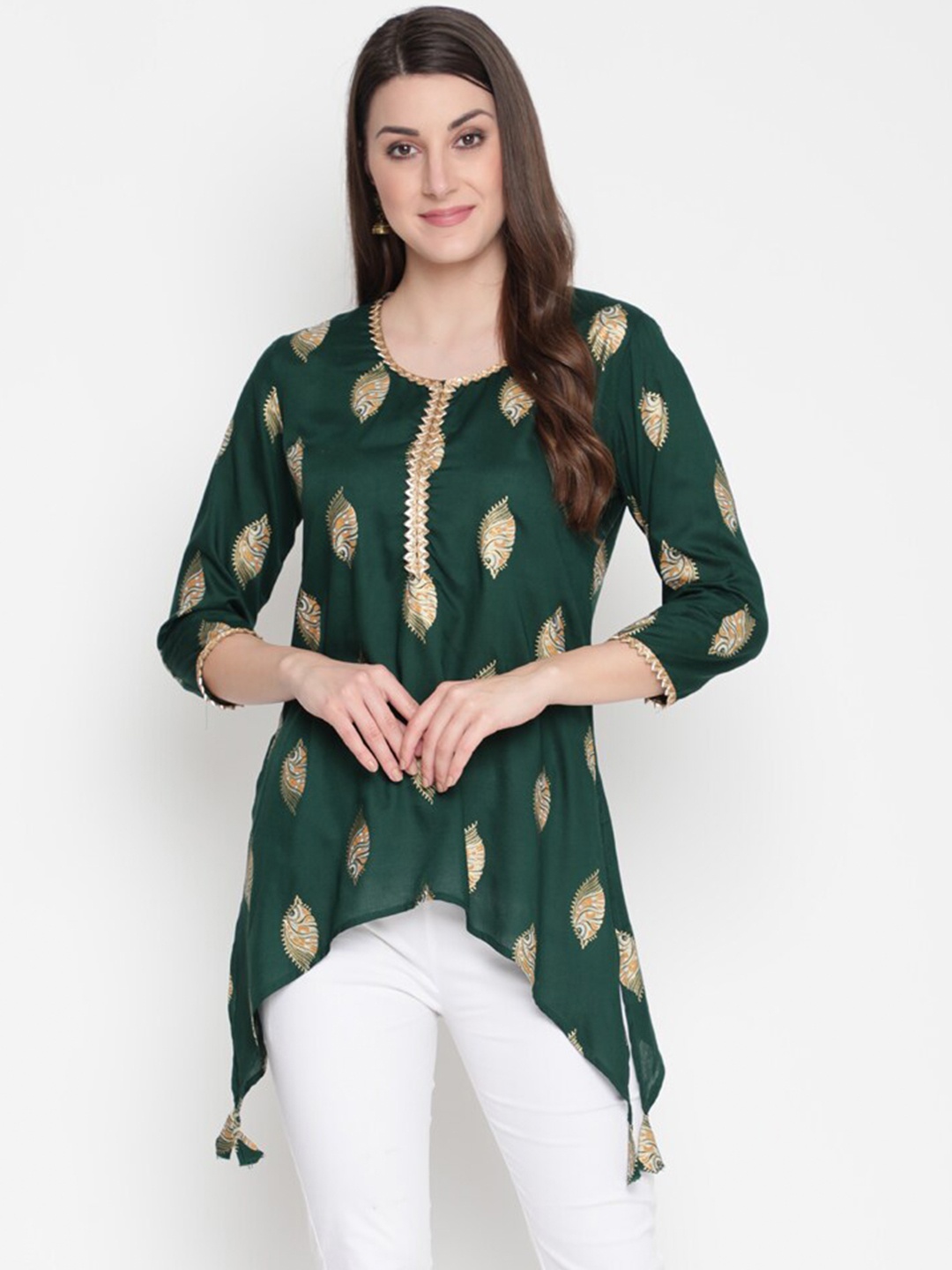 

AKIMIA Green & Gold-Toned Printed Gotta Patti Pure Cotton Kurti