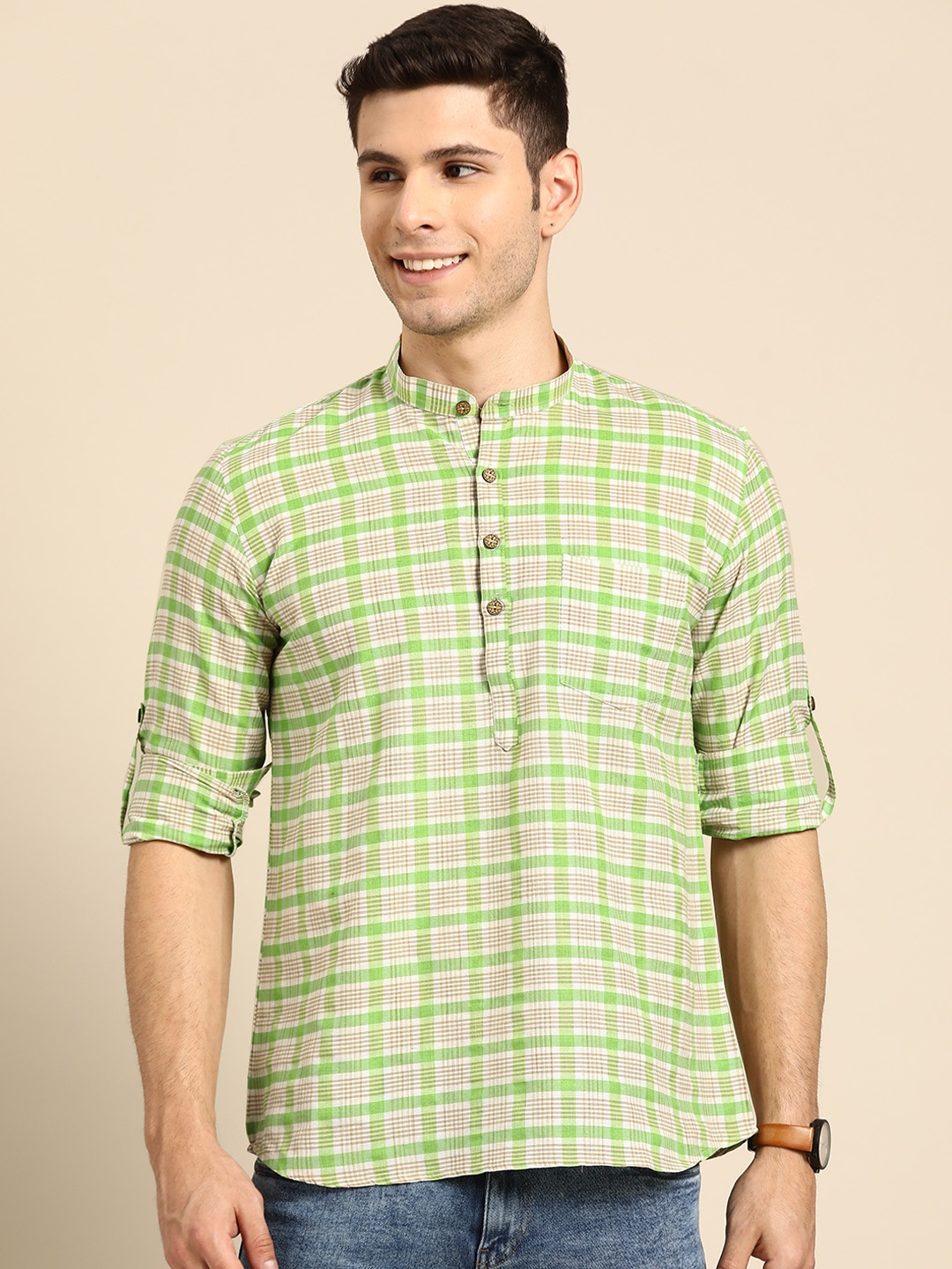 

RAJUBHAI HARGOVINDAS Men Green & Off White Pure Cotton Checked Short Kurta
