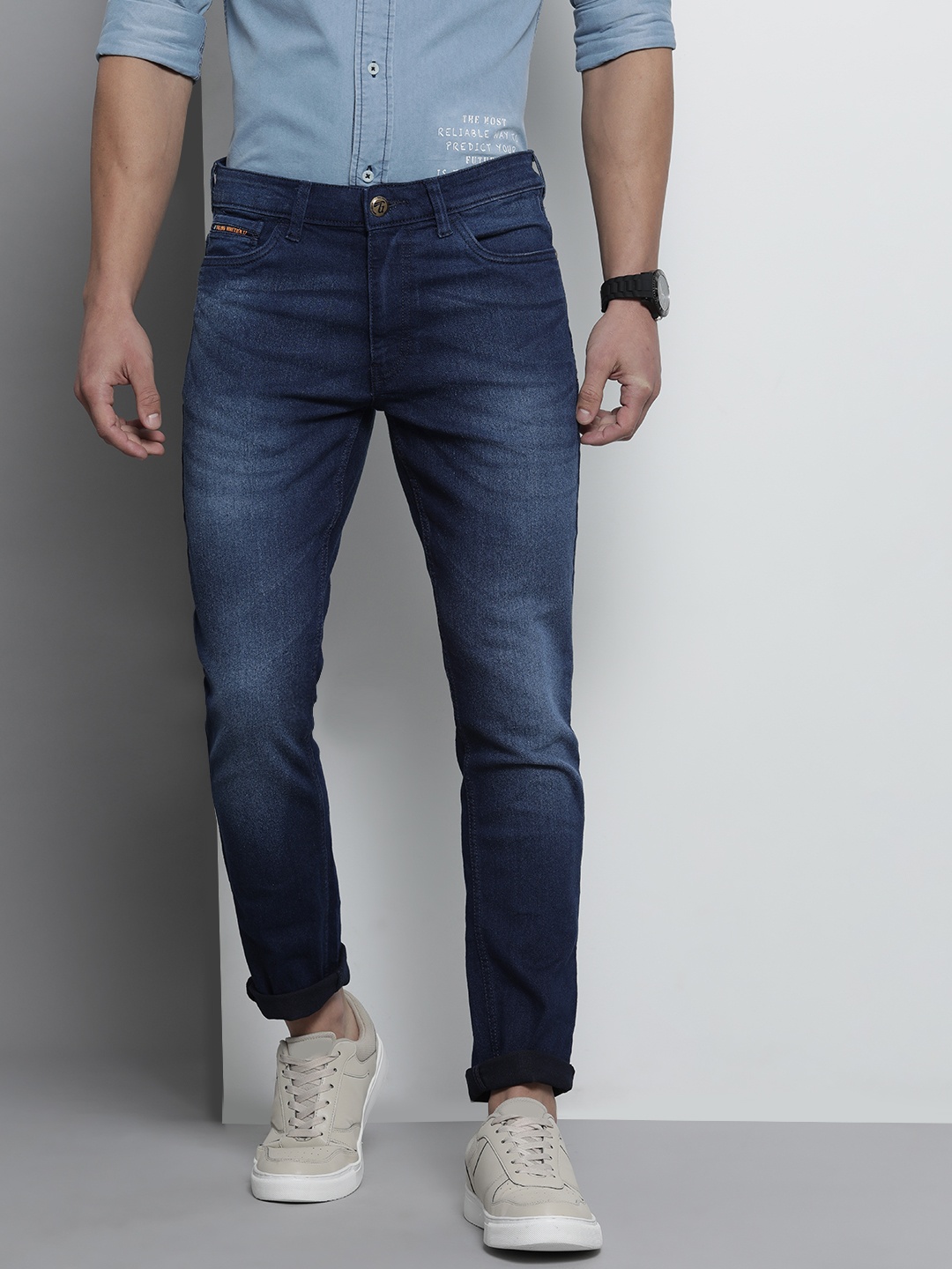 

The Indian Garage Co Men Blue Slim Fit Light Fade Stretchable Jeans