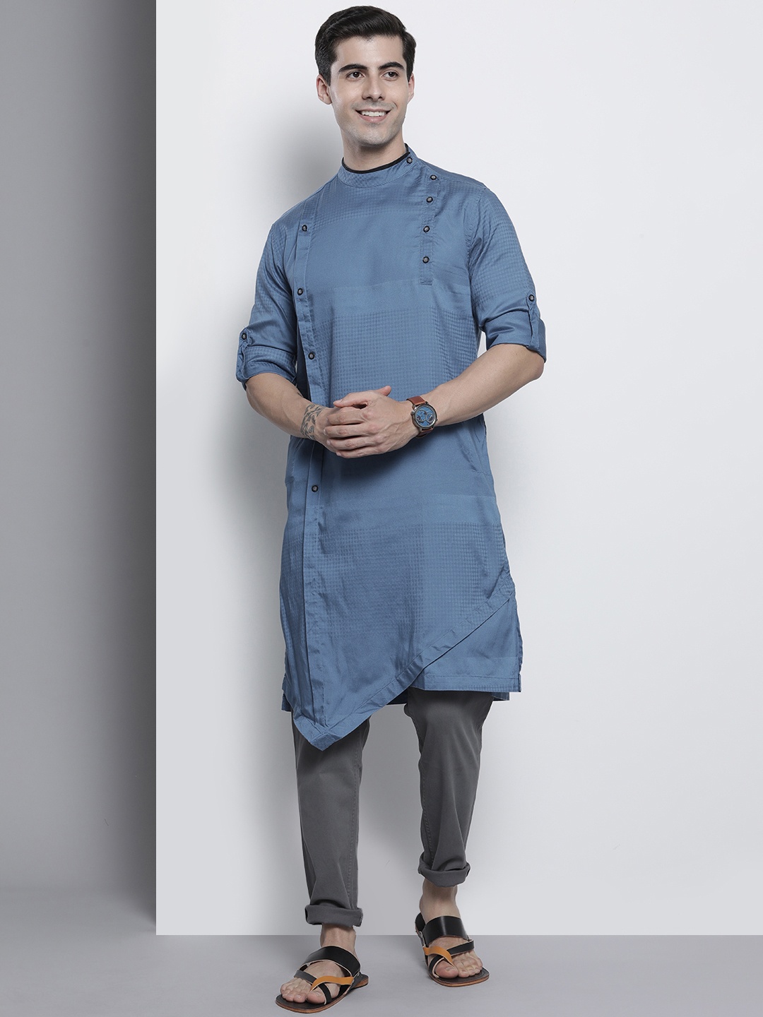 

The Indian Garage Co Men Blue Solid Kurta