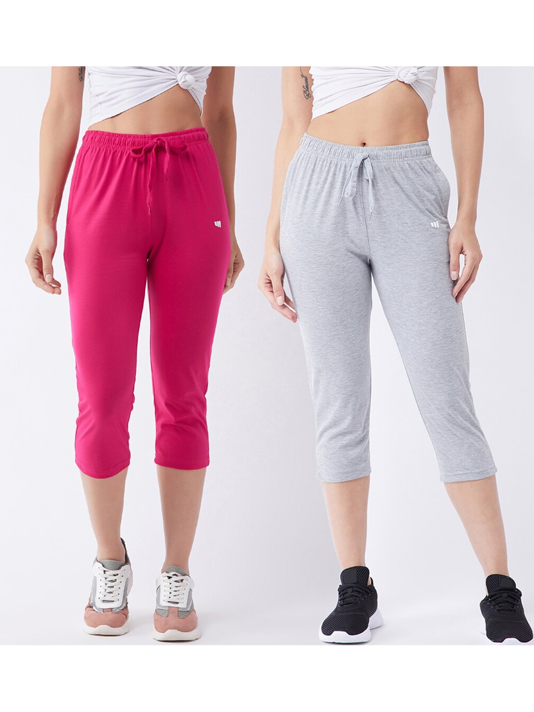 

Modeve Women Grey & Magenta Solid Mid -Rise Capris