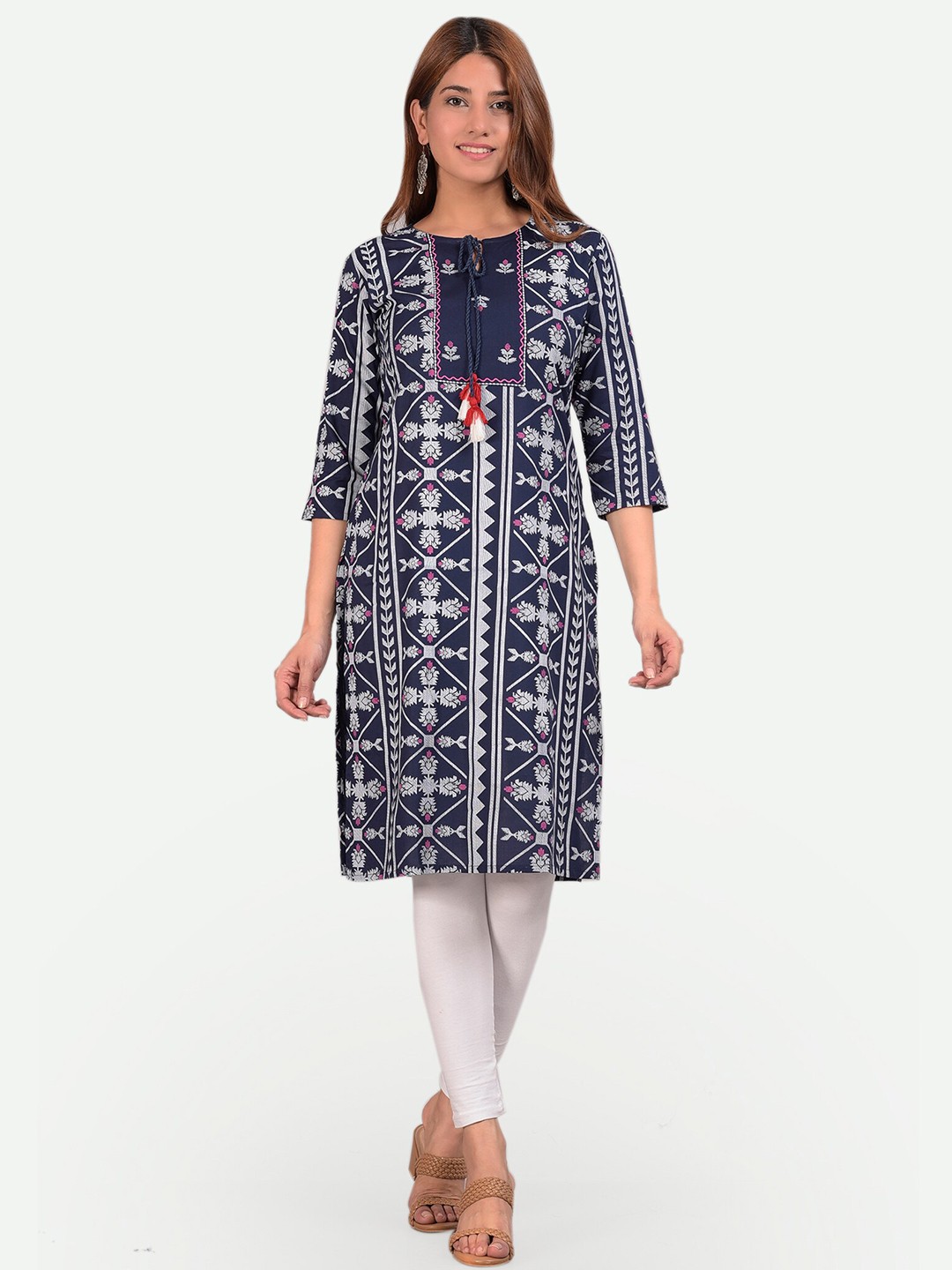 

Glorious Women Blue & White Printed Ethnic Motifs Block Print Kurta