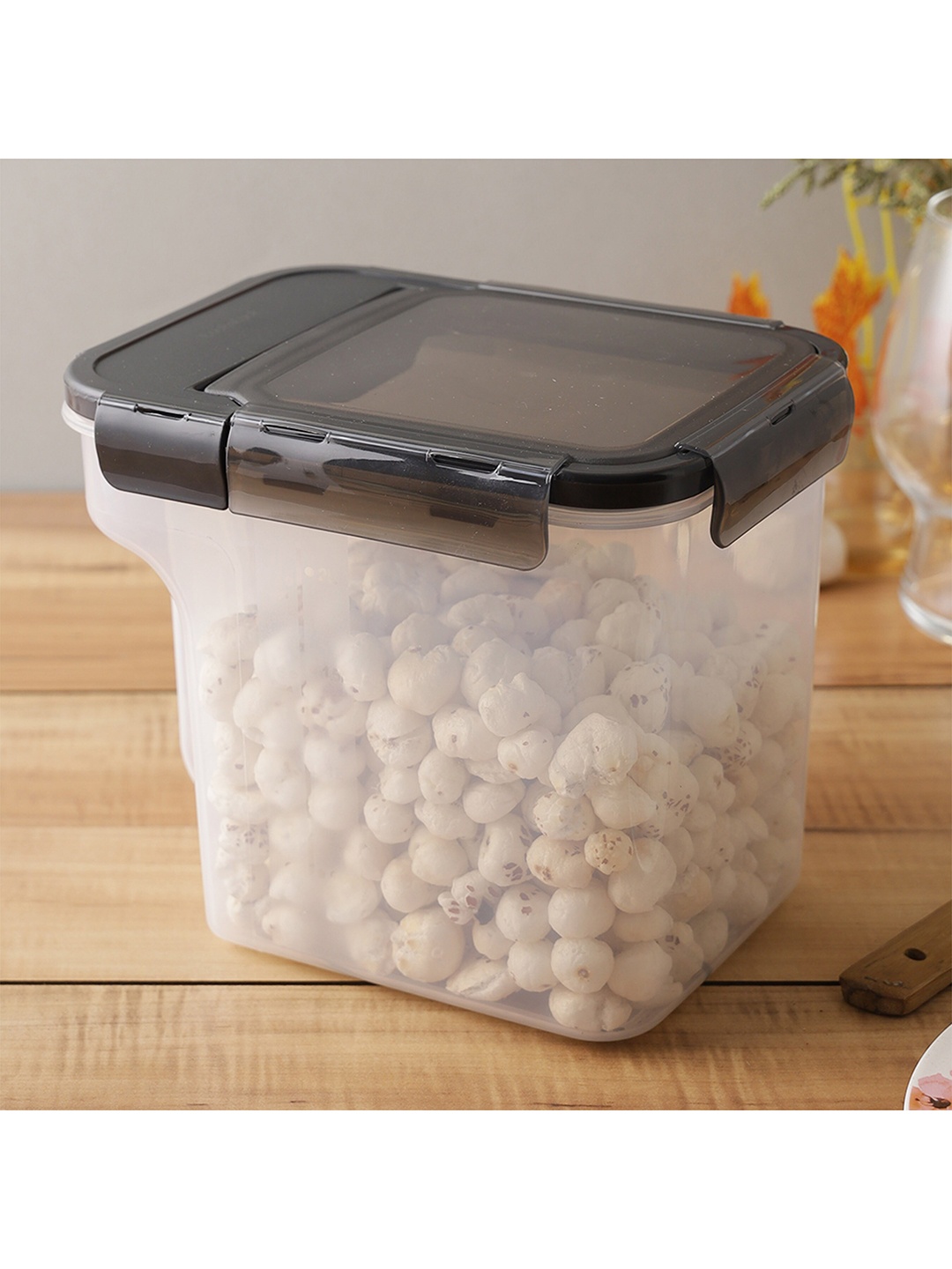 

Lock & Lock Transparent & Black Food Storage Container 2.5L