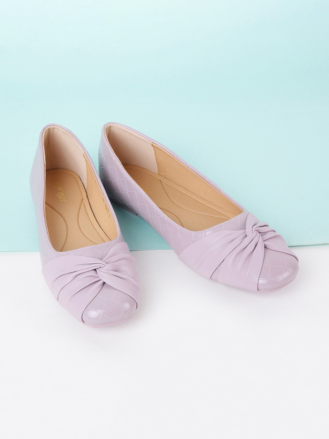 

Ginger by Lifestyle Women Lavender Quilted Textured Bow Ballerinas