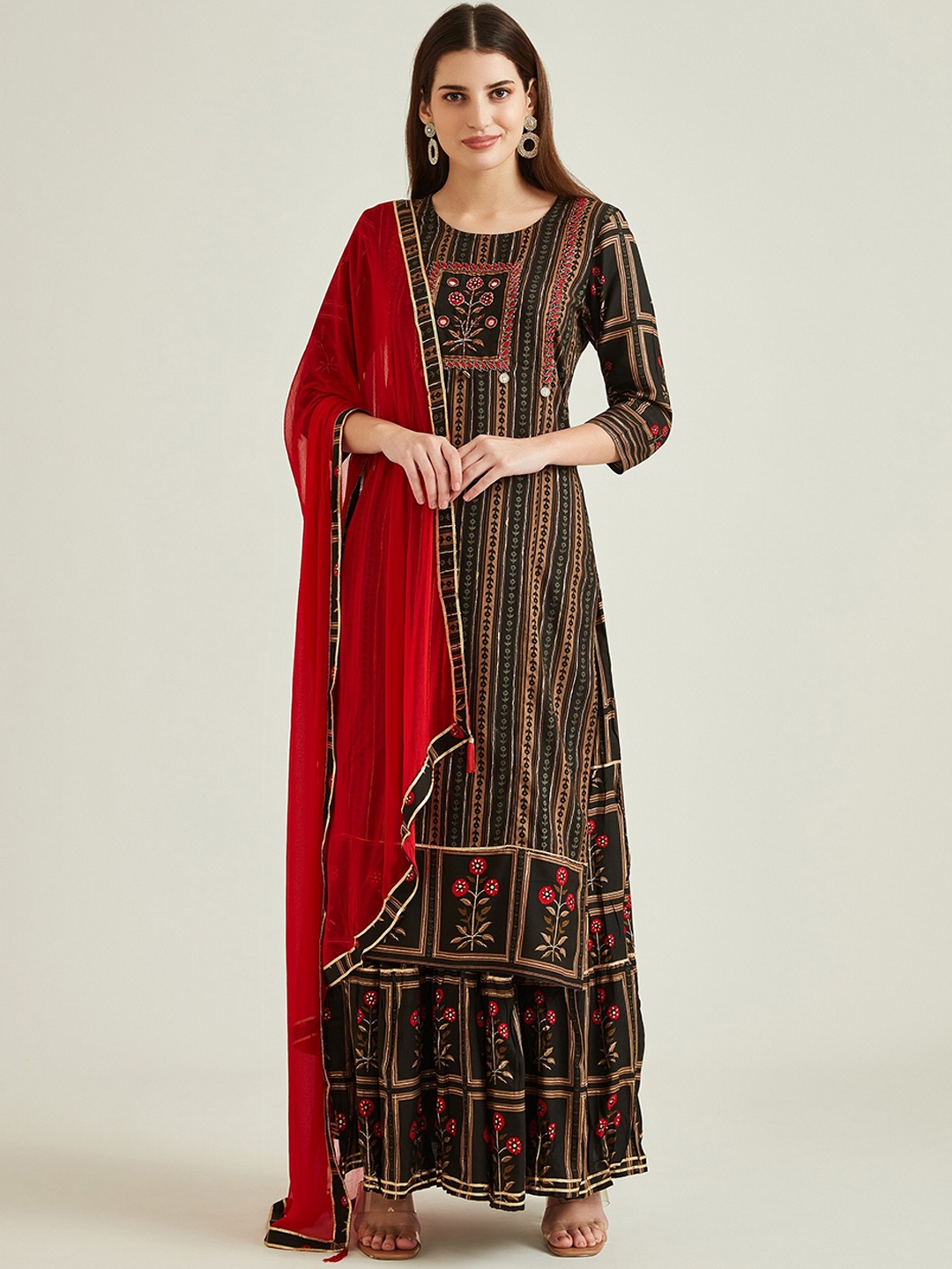 

Neerus Women Black & Red Floral Printed Kurta with Sharara & Dupatta